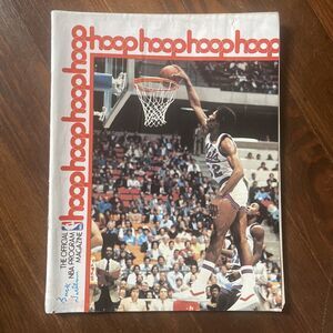 Autographed NJ Nets BUCK WILLIAMS HOOP MAGAZINE PROGRAM 1983 NBA VTG